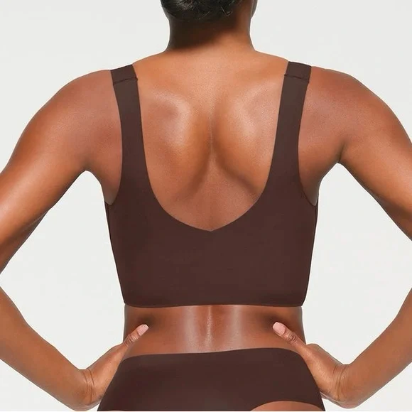 SKIMS NAKED PLUNGE TANK BRALETTE ESPRESSO SIZE M - Picture 5 of 5